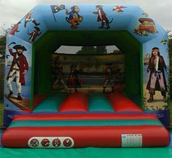 12' Pirate Bouncy Castle